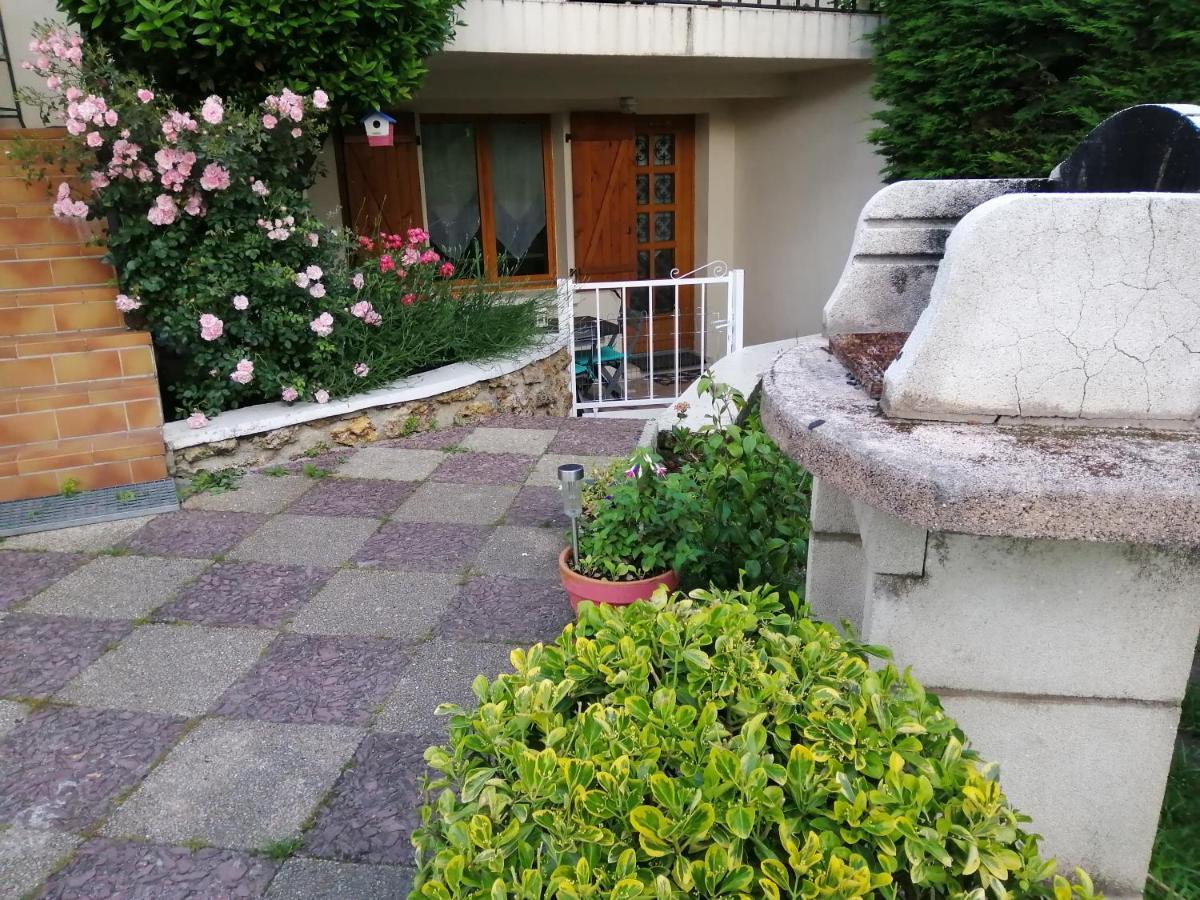 Apartment Type F2 Proche Paris 25 Km